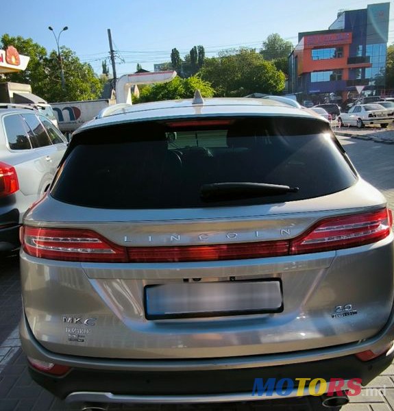 2015' Lincoln MKC photo #2