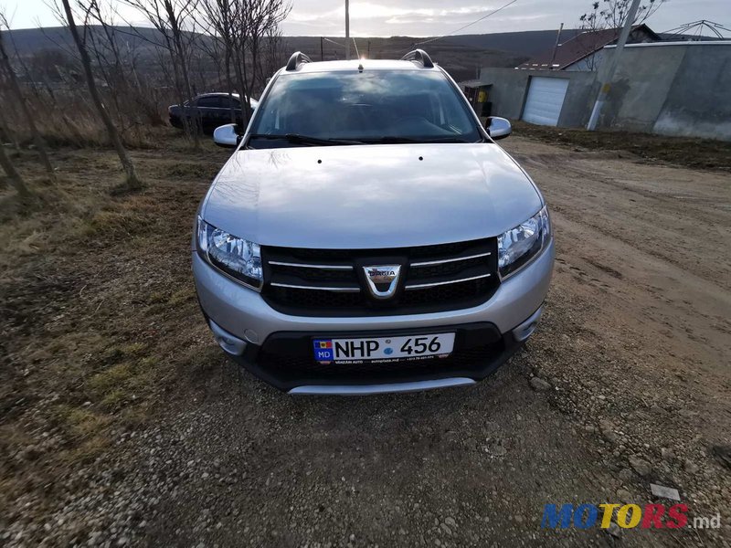 2015' Dacia Sandero Stepway photo #2