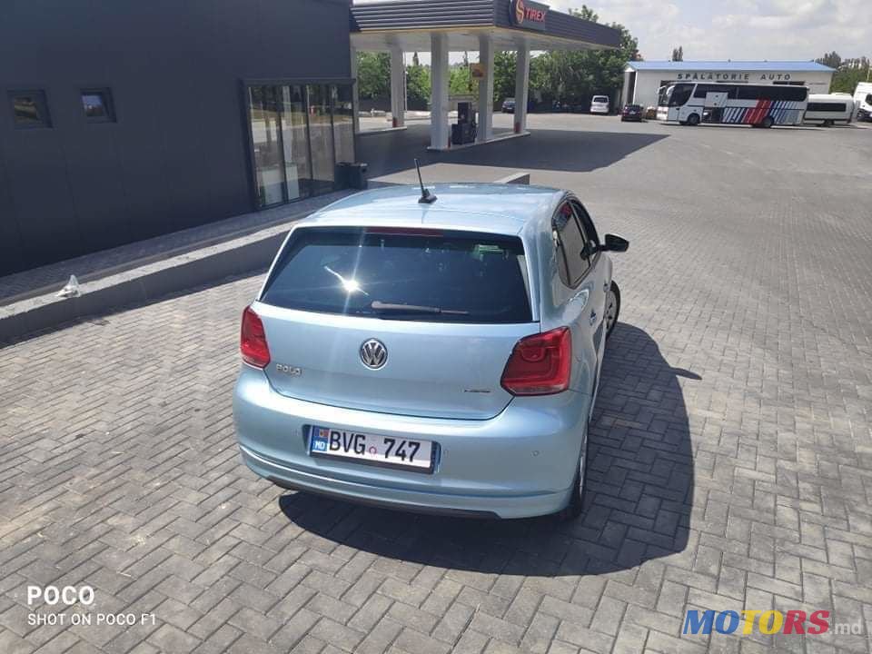 2012' Volkswagen Polo photo #6