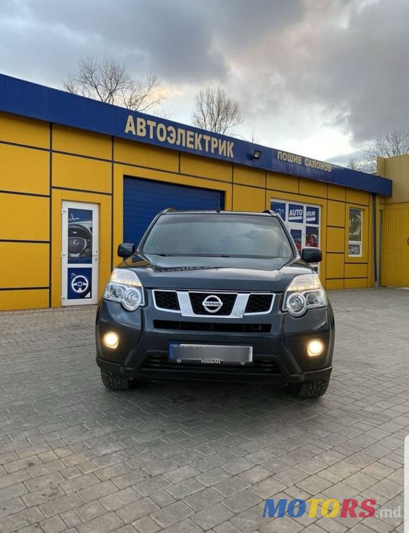 2011' Nissan X-Trail photo #4