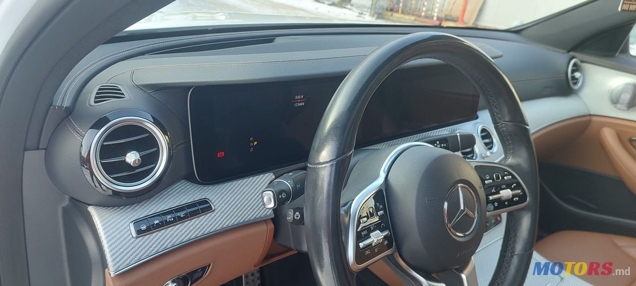 2019' Mercedes-Benz E-Class photo #6