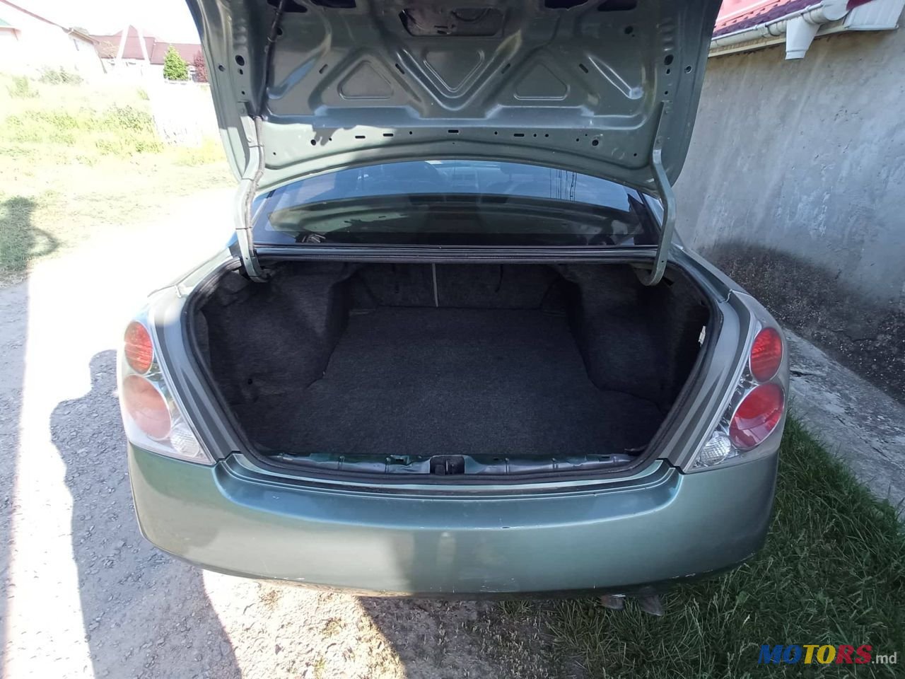 2004' Nissan Altima photo #6