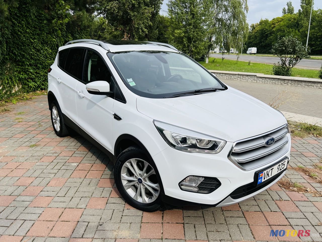 2017' Ford Kuga photo #2