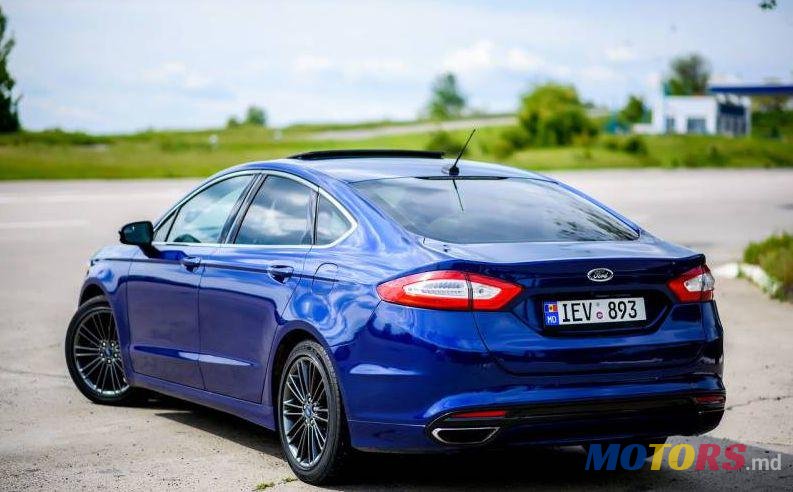 2014' Ford Mondeo photo #1