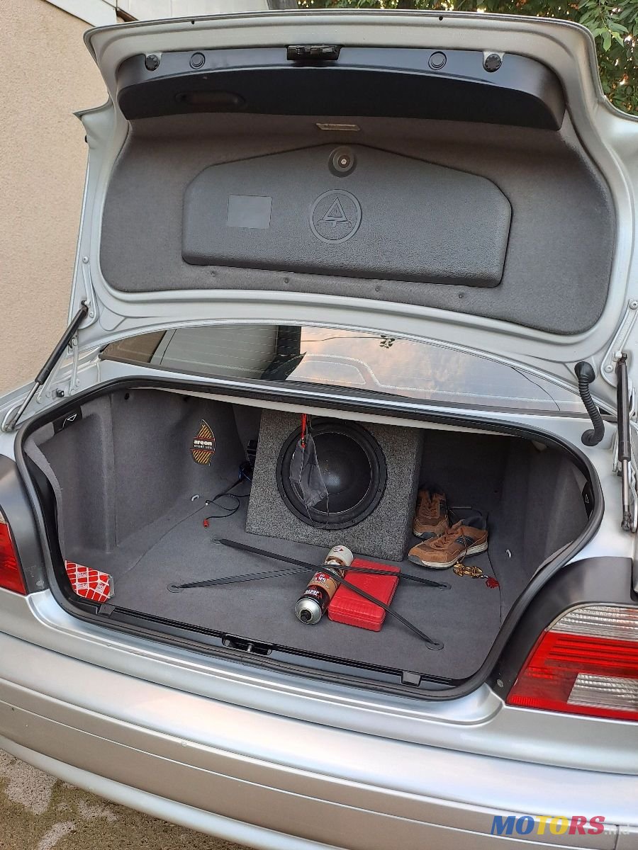 2001' BMW 5 Series photo #4