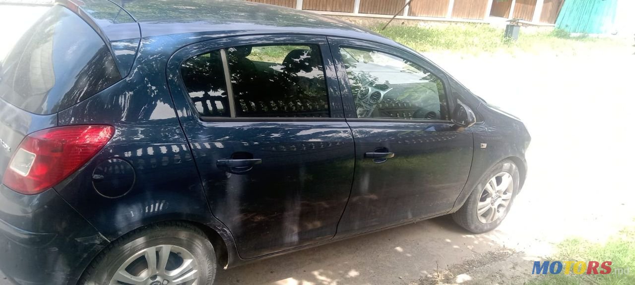 2013' Opel Corsa photo #3