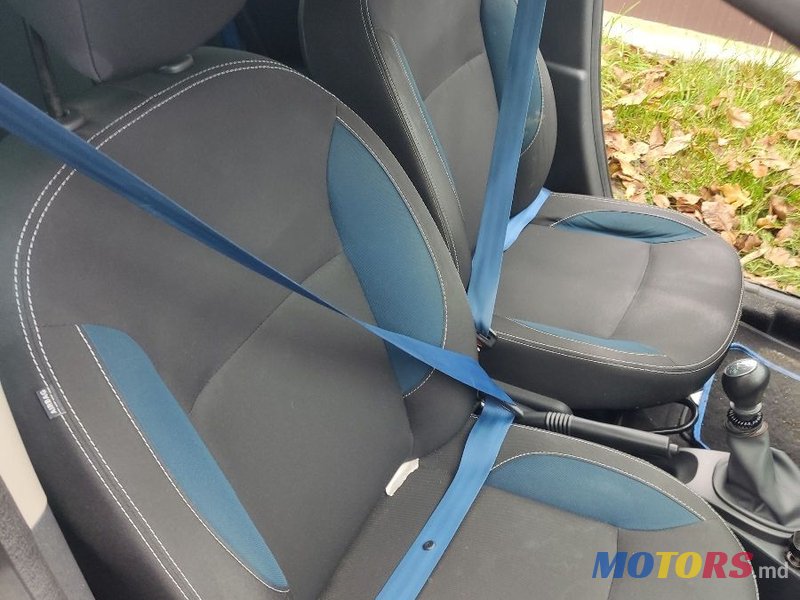 2015' Dacia Duster photo #5