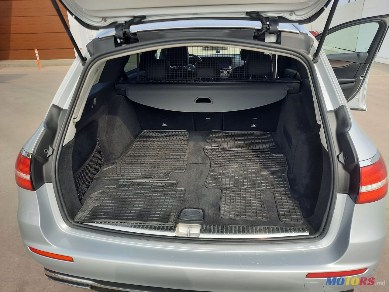 2016' Mercedes-Benz E Класс photo #6