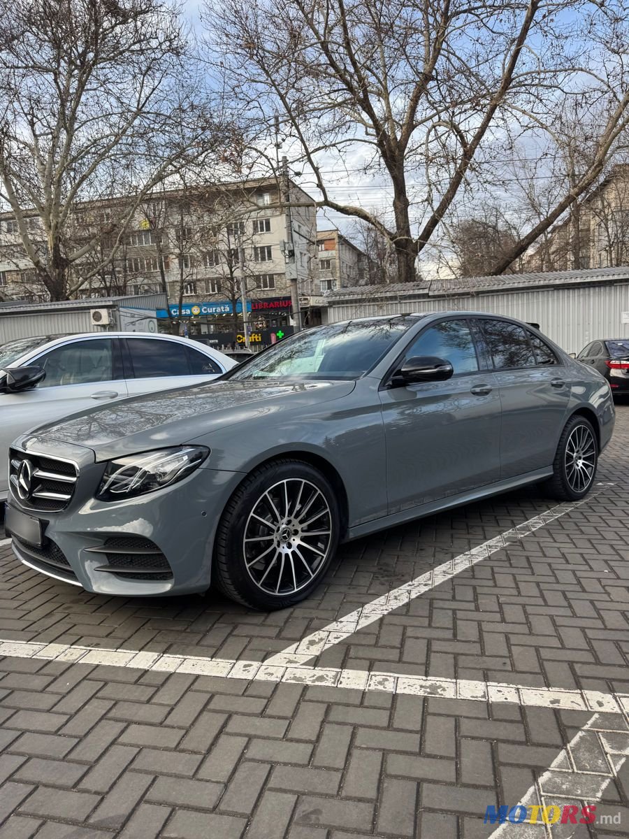 2018' Mercedes-Benz E-Class photo #4