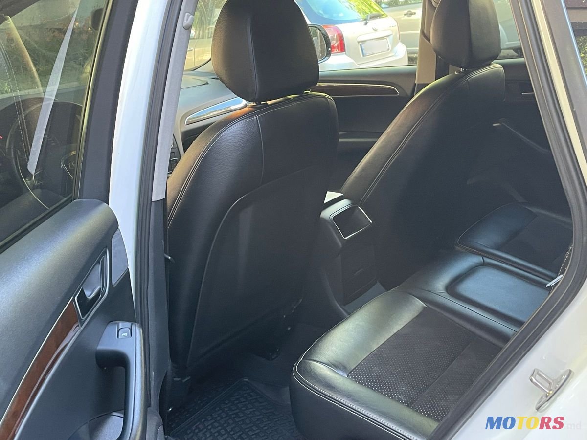 2010' Audi Q5 photo #6