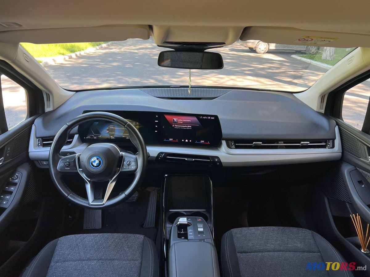 2024' BMW 2 Series Active Tourer photo #6