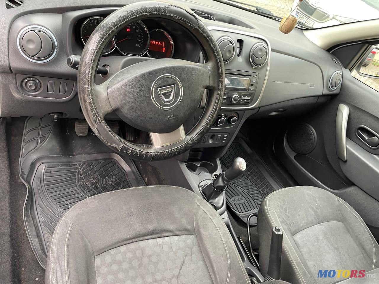 2015' Dacia Logan photo #4