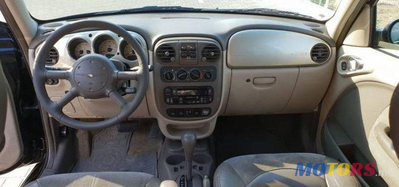 2001' Chrysler Pt-Cruiser photo #2