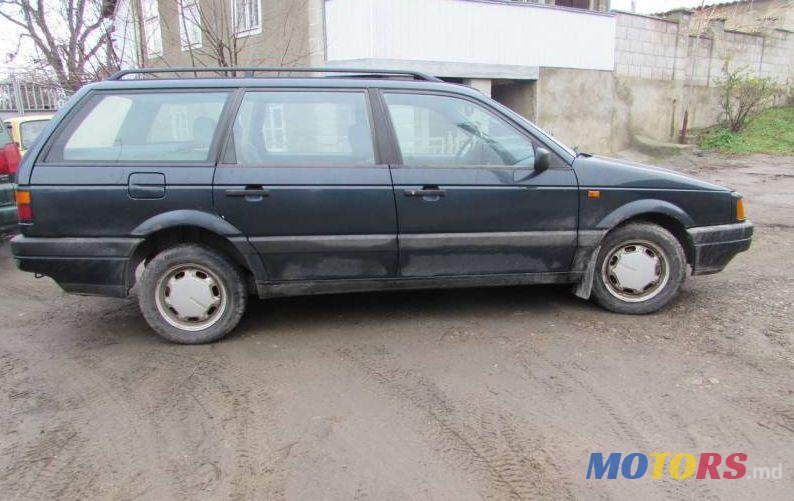 1992' Volkswagen Passat photo #1