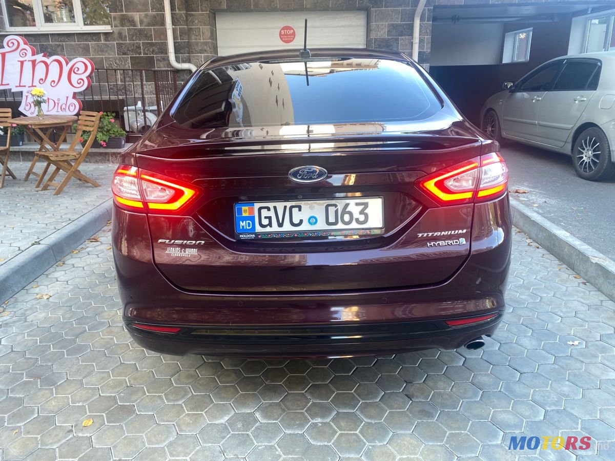 2013' Ford Fusion photo #4