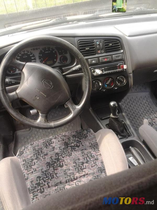 1998' Nissan Primera photo #6