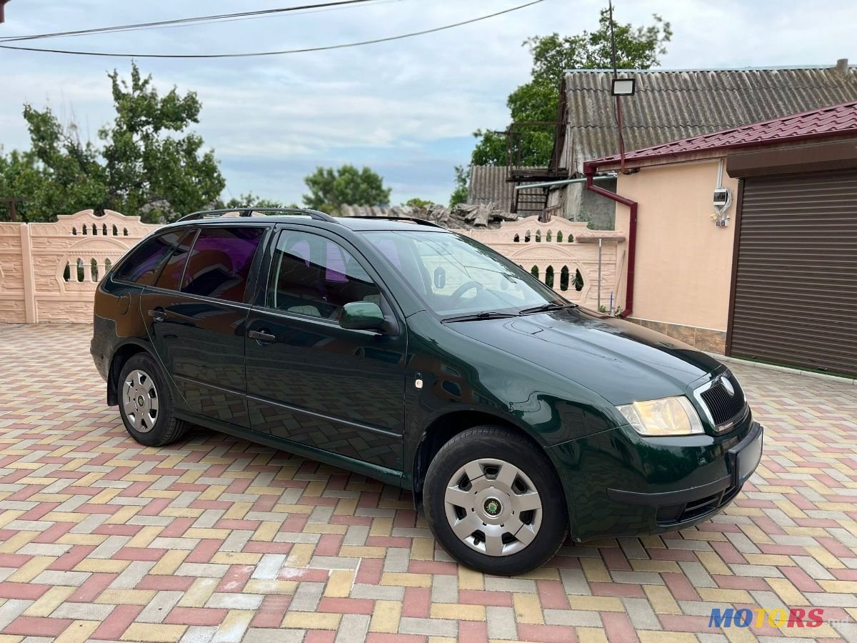 2003' Skoda Fabia photo #1