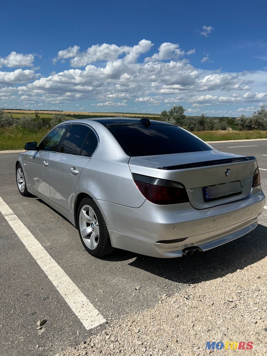 2004' BMW 5 Series photo #5