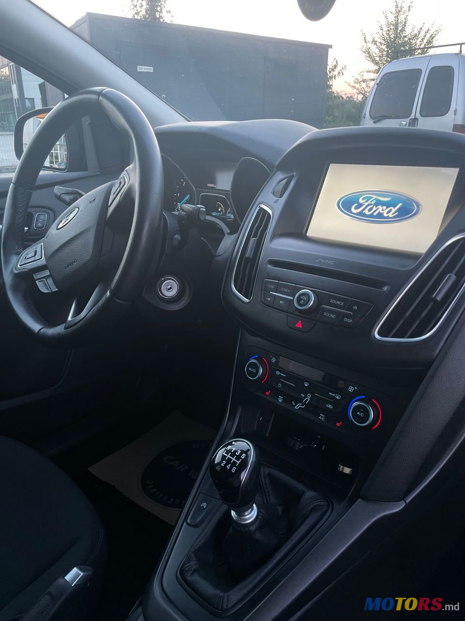 2016' Ford Focus photo #3