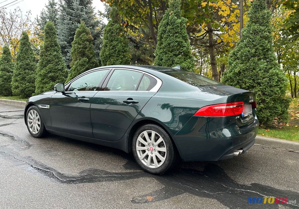 2015' Jaguar XE photo #1