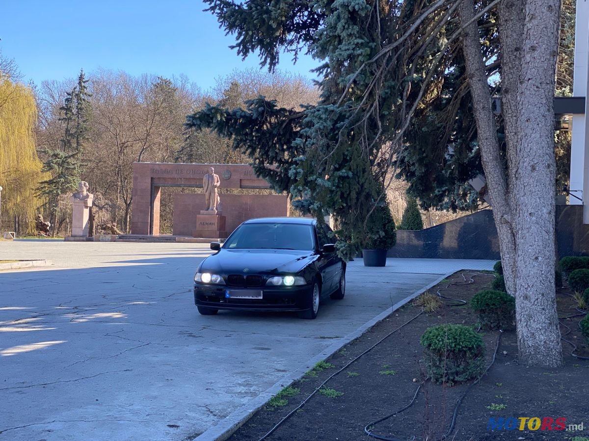 2002' BMW 5 Series photo #1