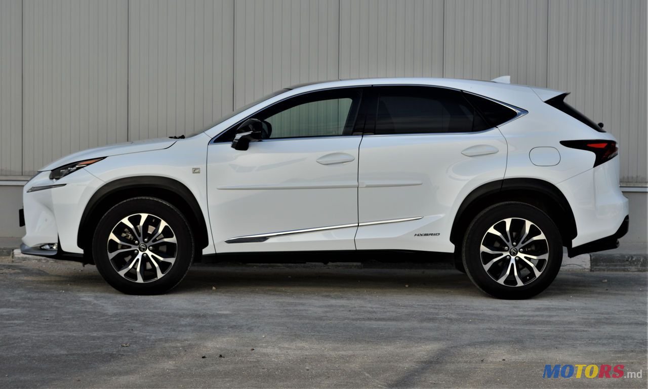 2017' Lexus Nx Series photo #3