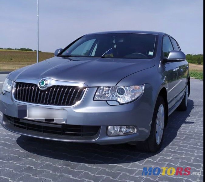 2013' Skoda Superb photo #1