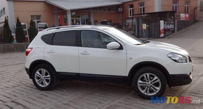 2012' Nissan Qashqai photo #1