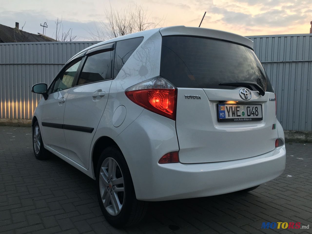 2012' Toyota Verso S photo #6