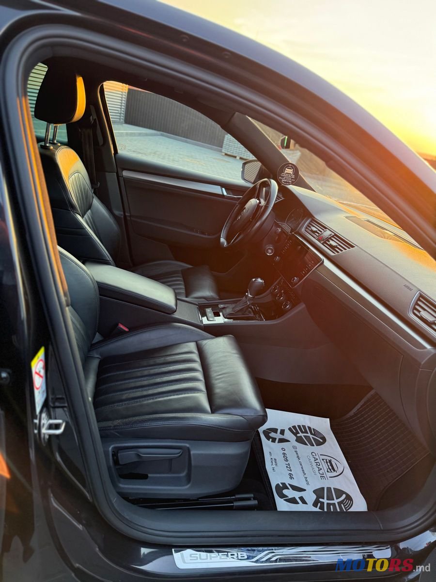 2018' Skoda Superb photo #6