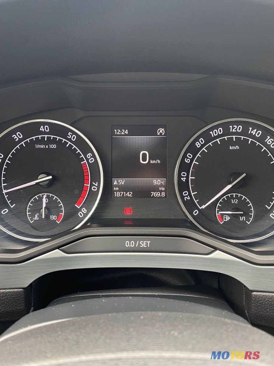 2019' Skoda Superb photo #6