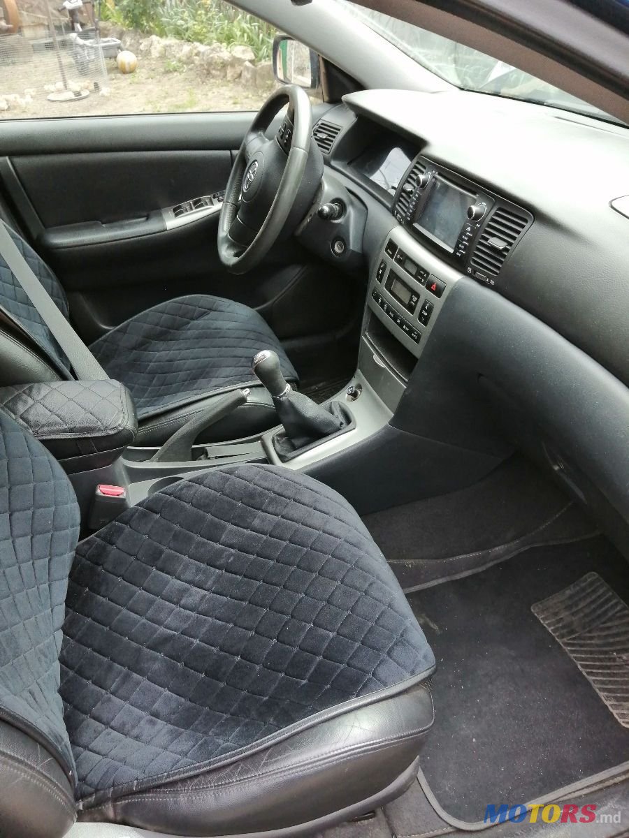 2005' Toyota Corolla photo #3