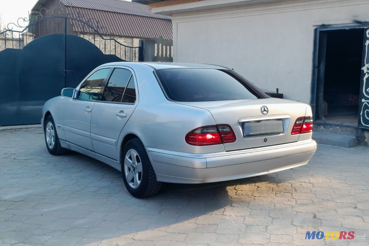 2000' Mercedes-Benz E-Class photo #5