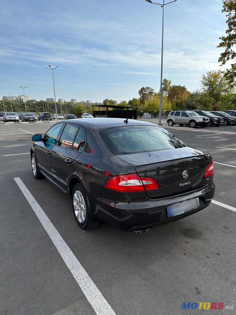 2010' Skoda Superb photo #4