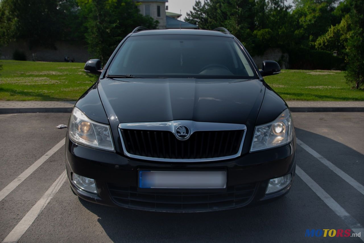 2011' Skoda Octavia photo #1