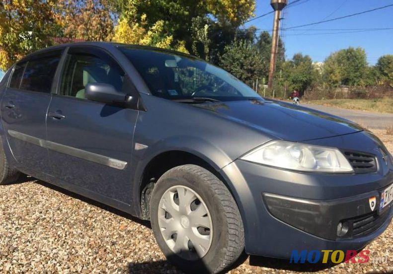2006' Renault Megane photo #2