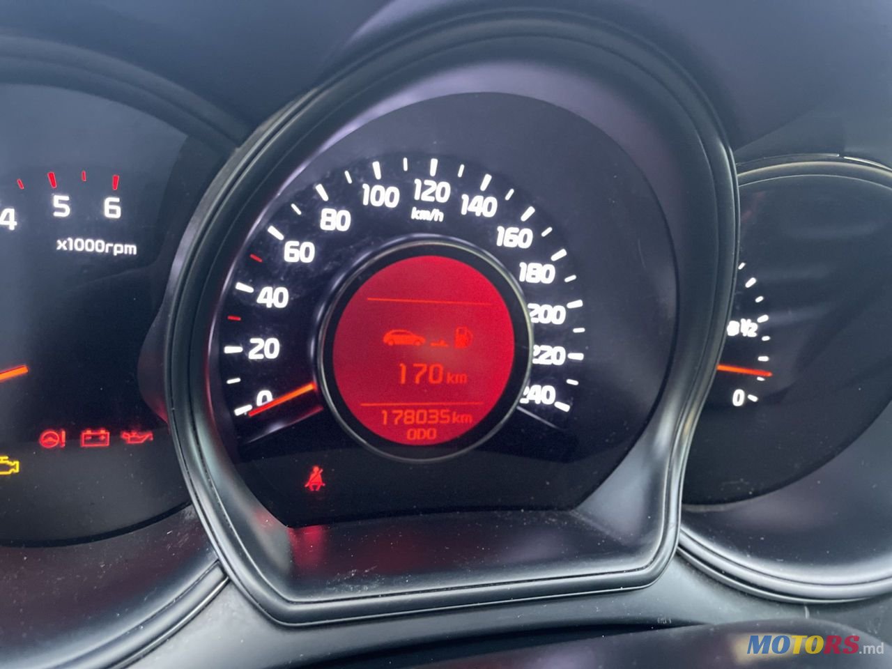 2013' Kia Ceed photo #6