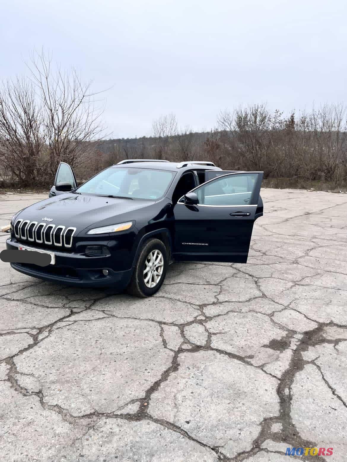 2015' Jeep Cherokee photo #3
