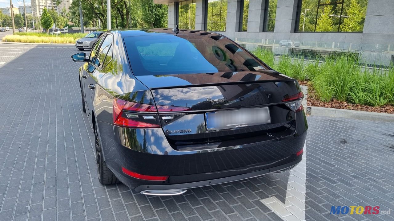2020' Skoda Superb photo #6