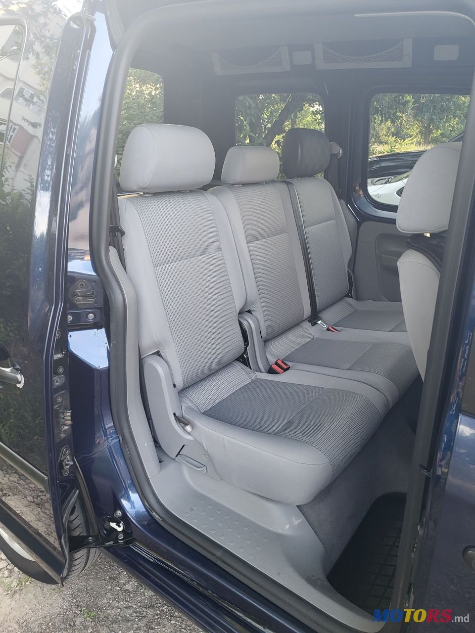 2008' Volkswagen Caddy photo #5