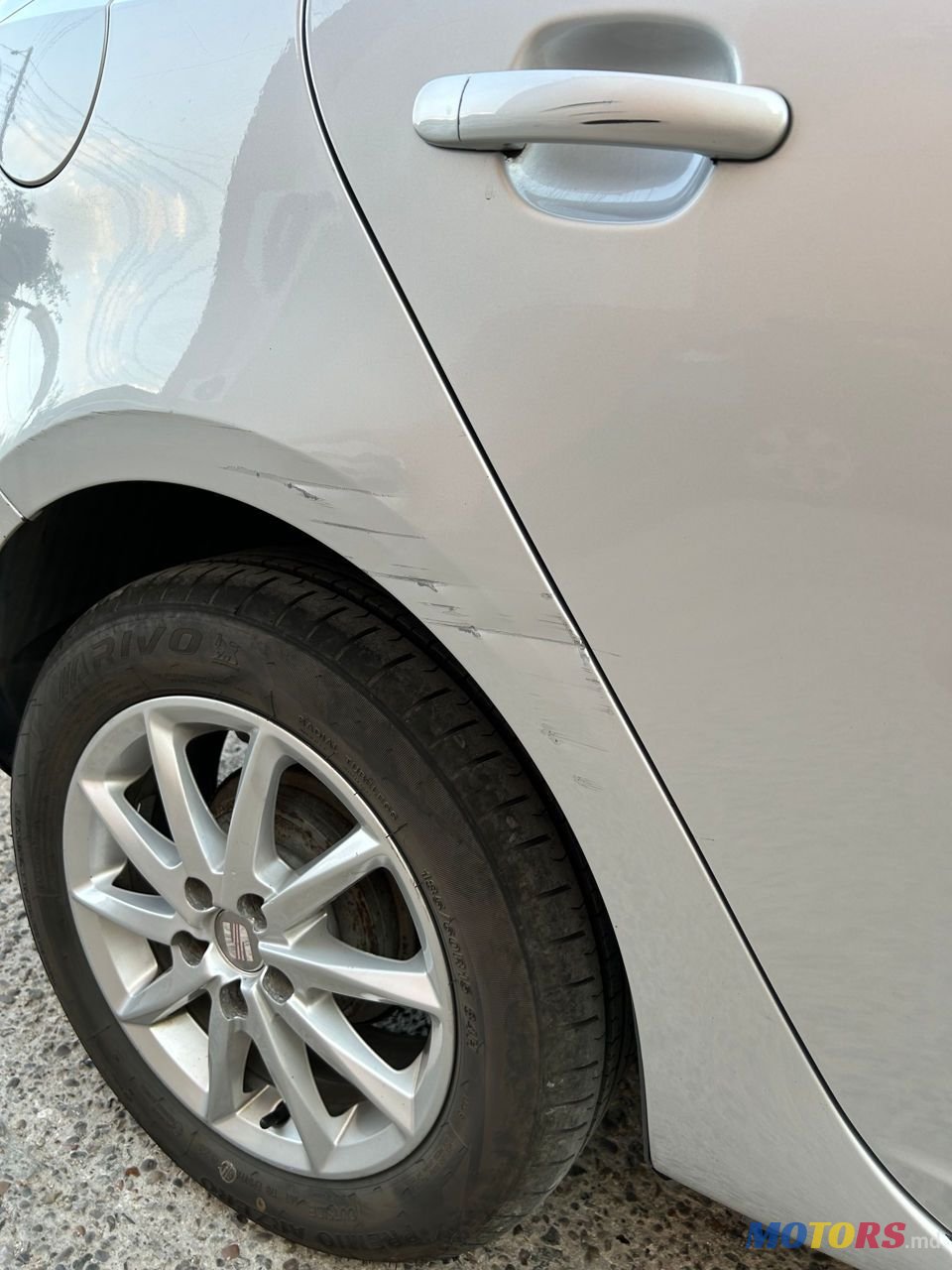 2011' SEAT Ibiza photo #3