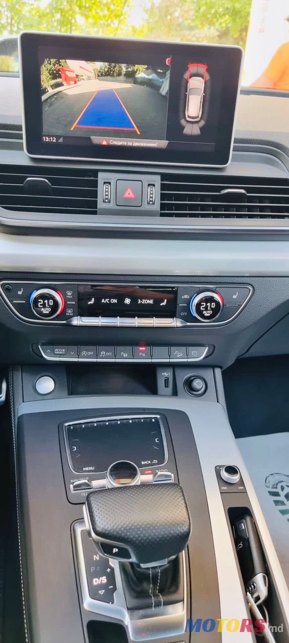 2018' Audi Q5 photo #6