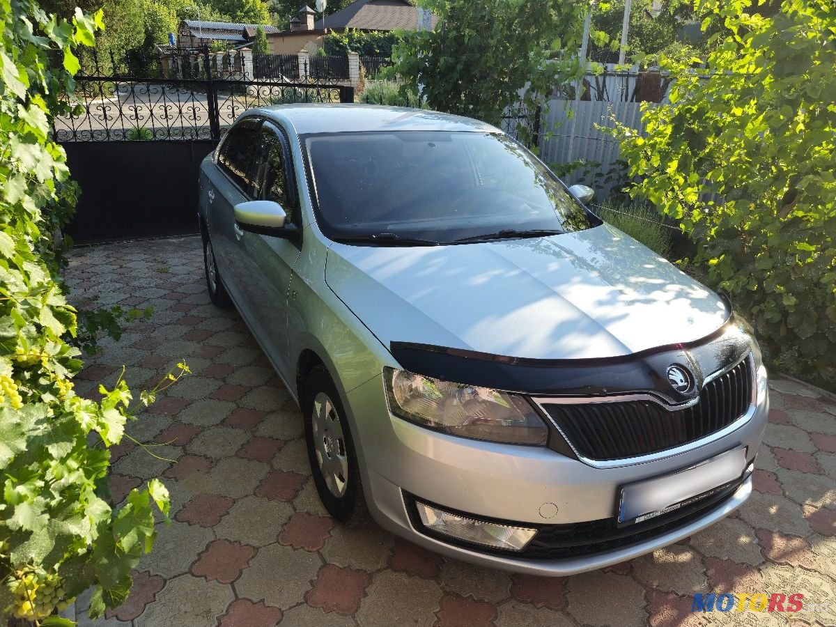 2013' Skoda Rapid photo #2