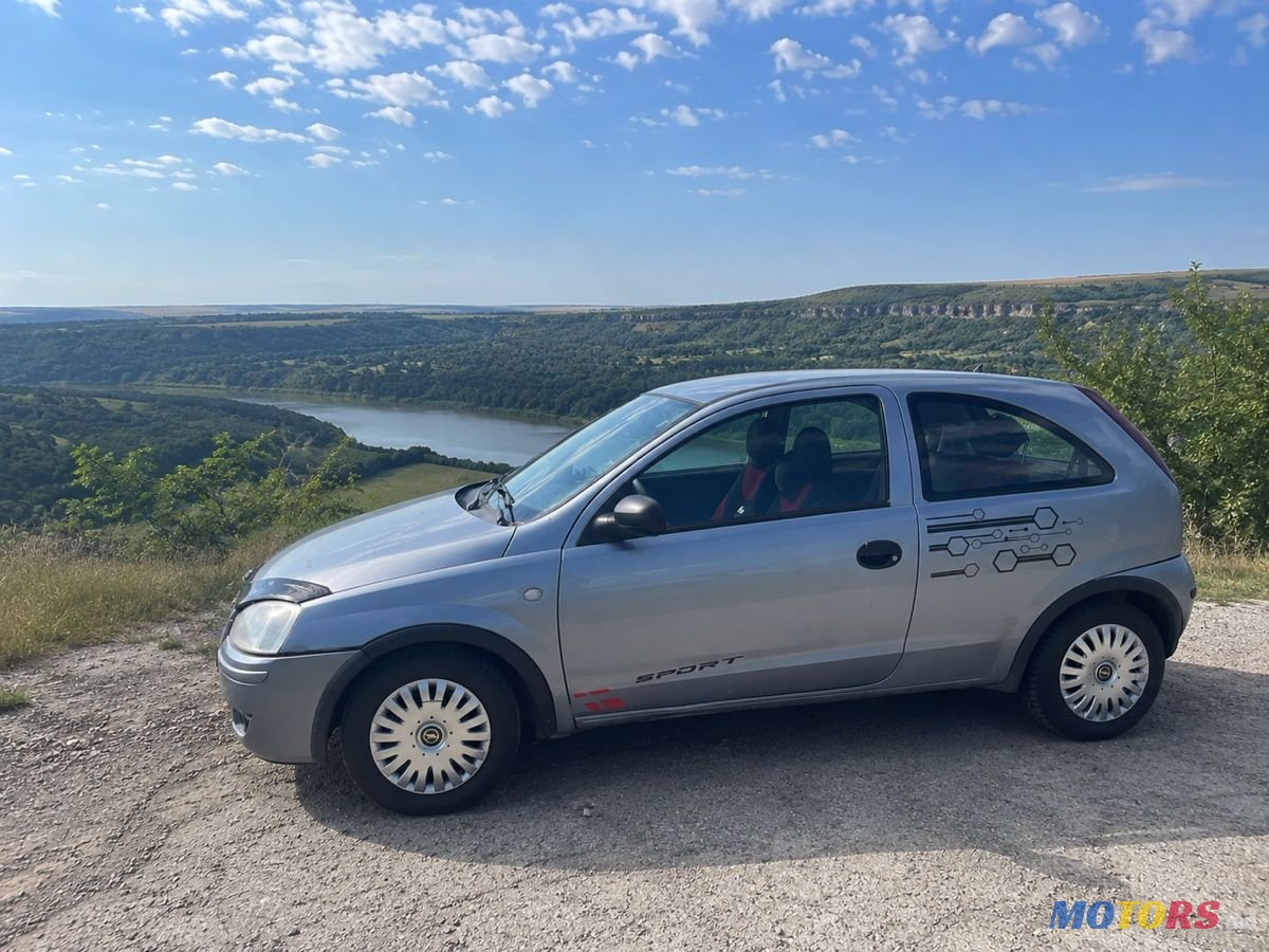 2005' Opel Corsa photo #1