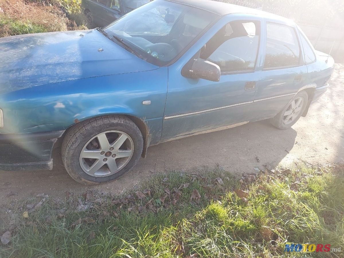 1993' Opel Vectra photo #3