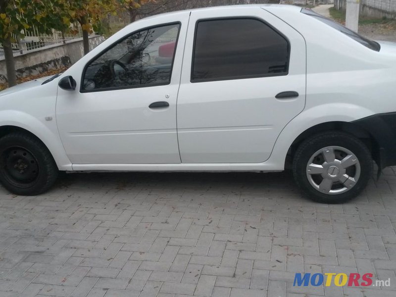 2008' Dacia Logan photo #4