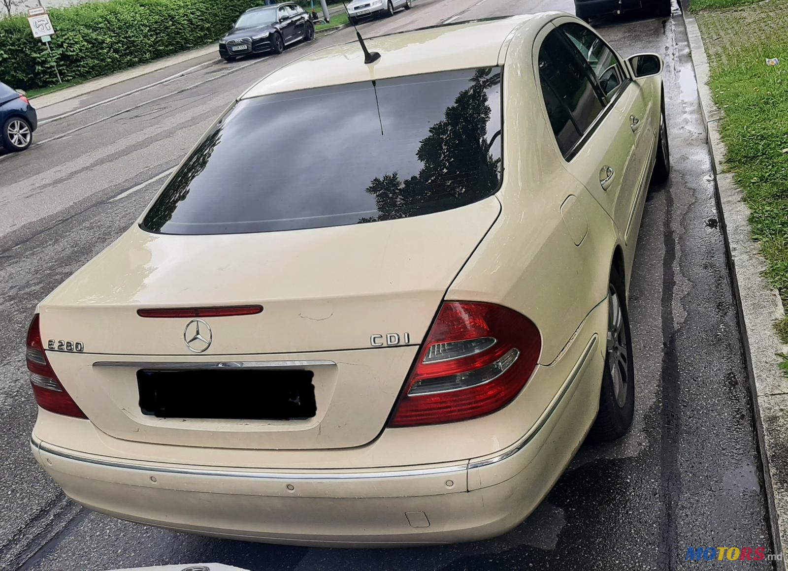 2004' Mercedes-Benz E-Class 280CDI photo #3