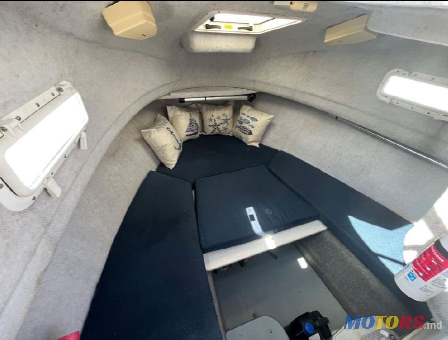 2007' TROPHY 2052 Walkaround photo #2