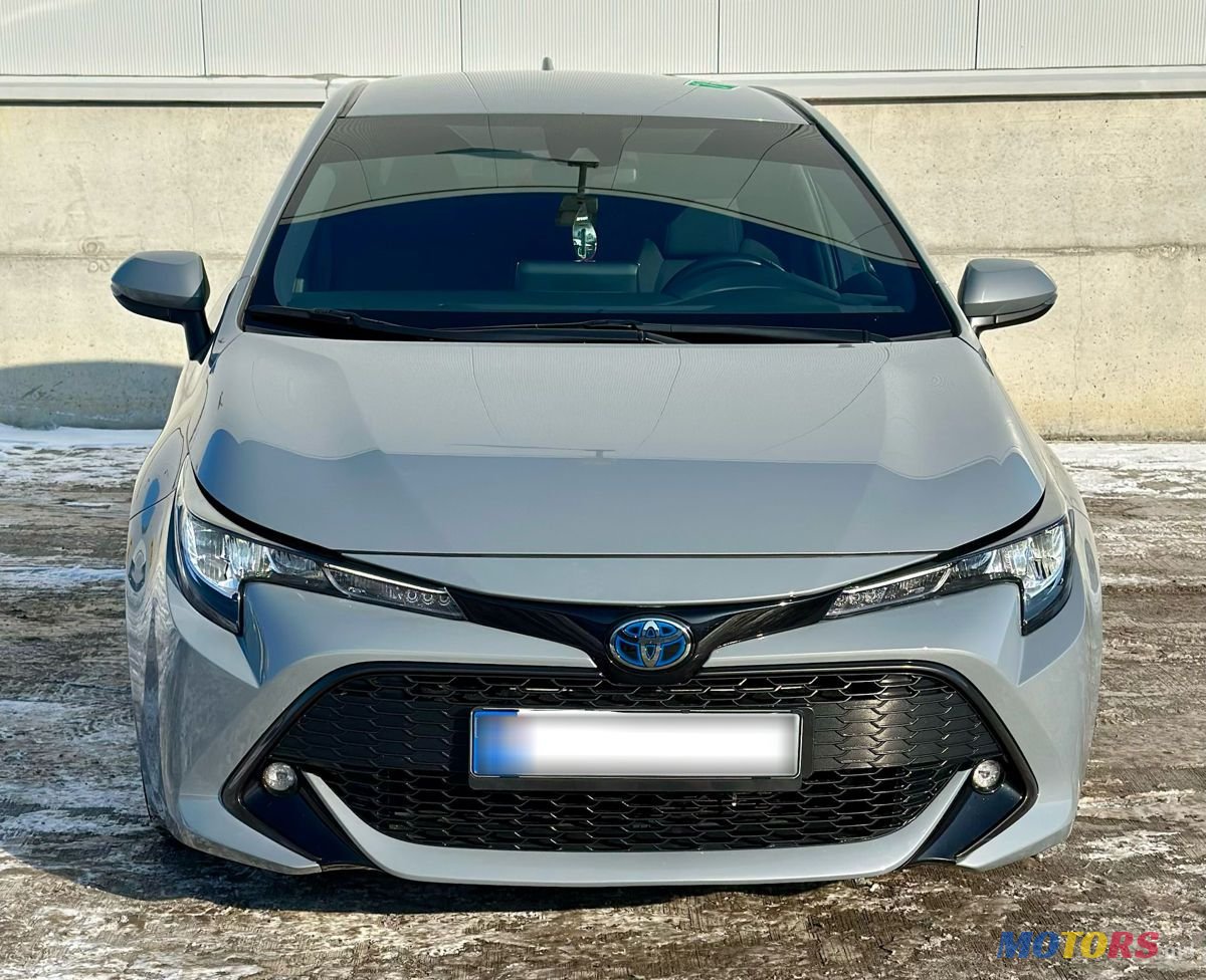 2021' Toyota Corolla photo #2