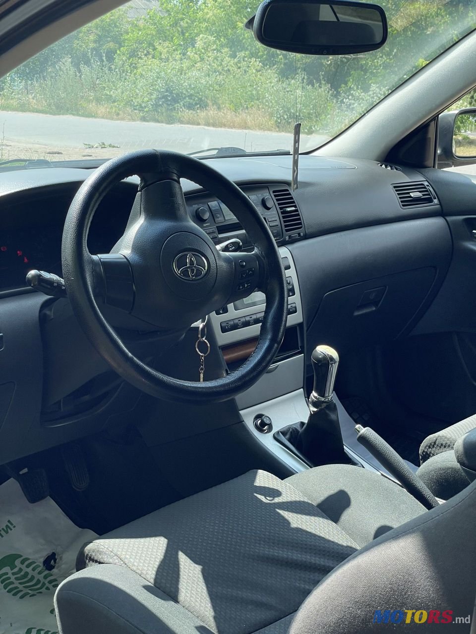 2005' Toyota Corolla photo #6